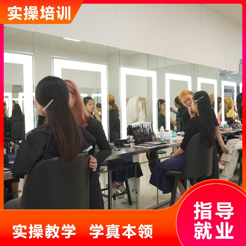 卢龙学校工作靠谱吗正规学校