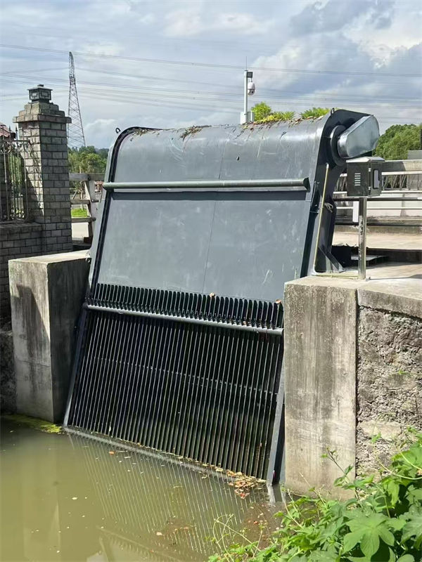 拦污栅清污机供应精心