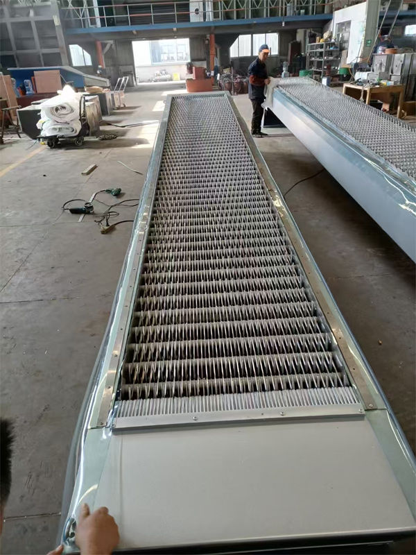 反捞式格栅清污机制造厂家老客户钟爱