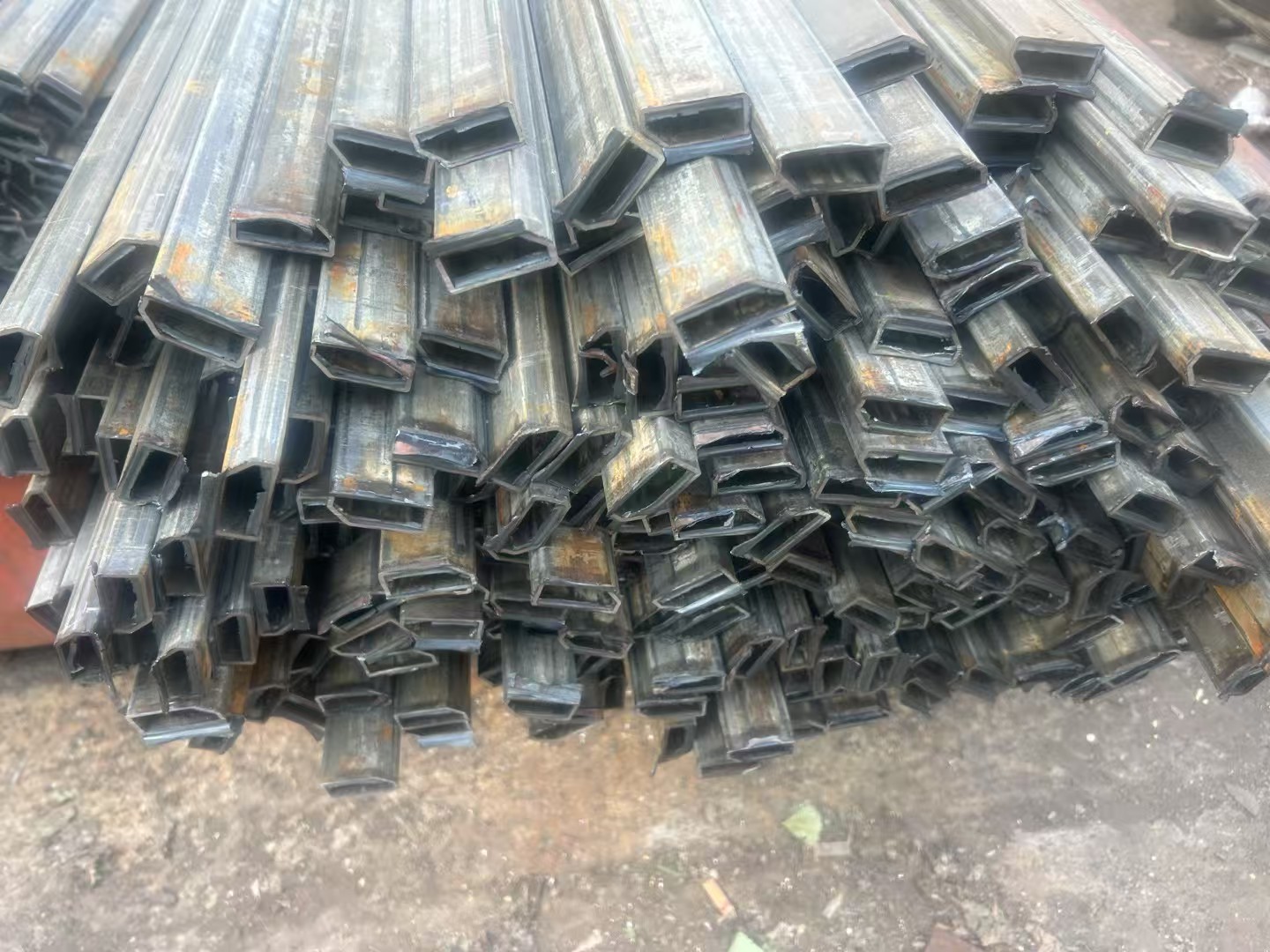 营口盖州厚壁馒头管销往全国