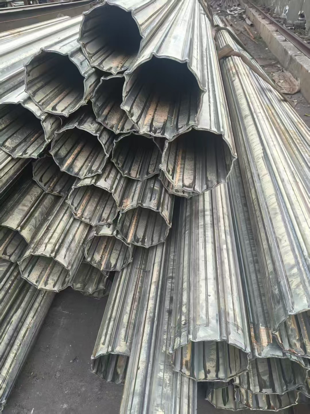 黔东南剑河80*98镀锌凸型管期待您的垂询