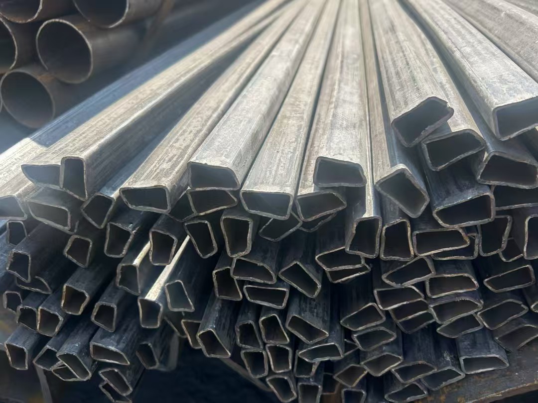 50*72镀锌凹槽管哪里有卖