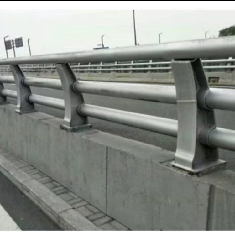 不锈钢护栏201大桥市政道路免费回电
