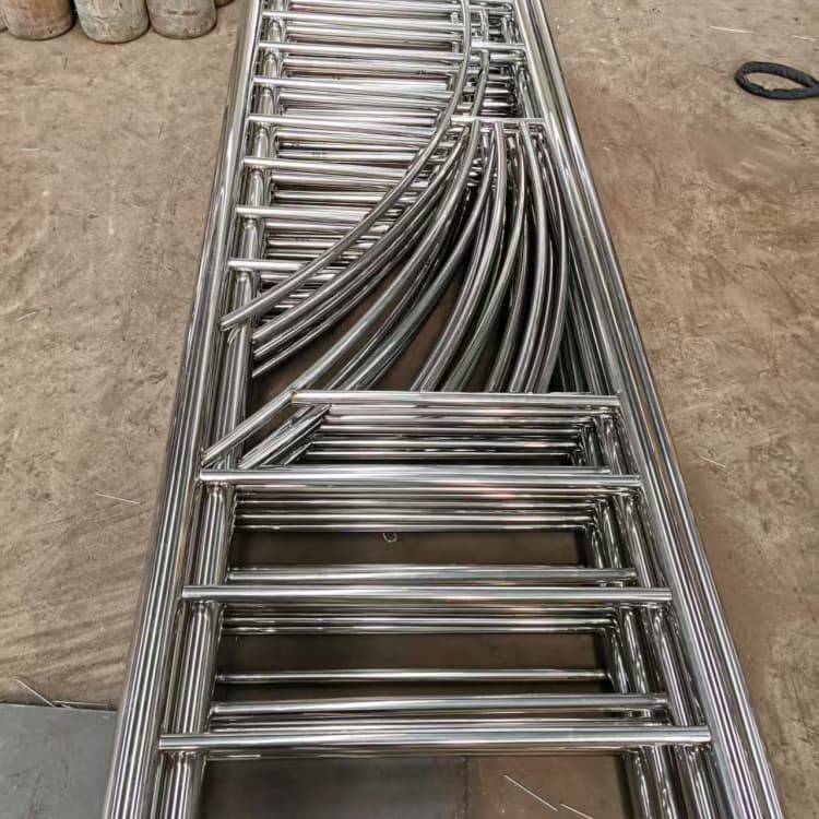 康保护栏高铁护栏品类齐全