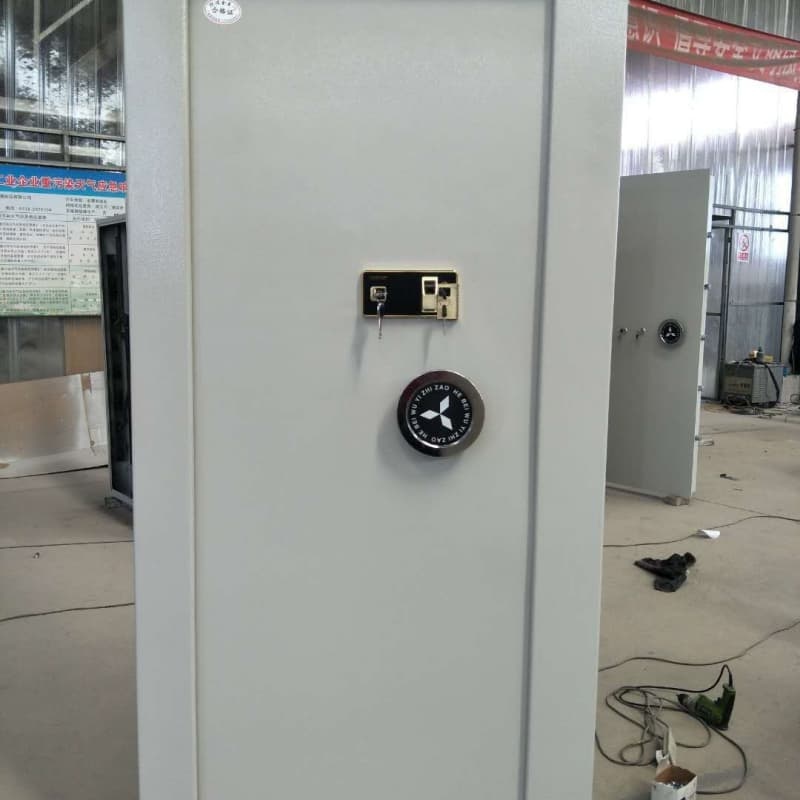 广州越秀双锁金库门让利新老客户