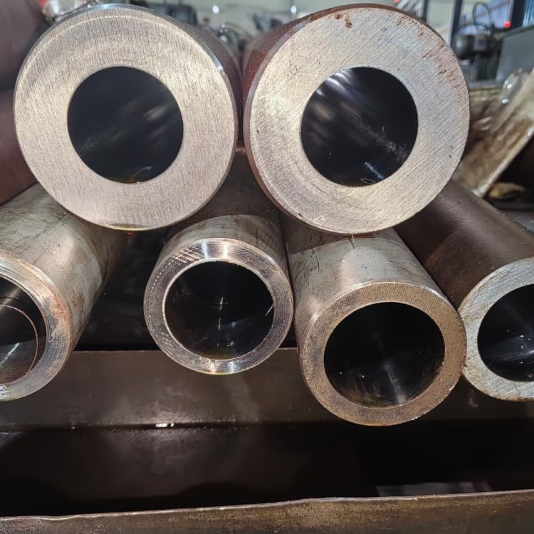 油缸管-40Cr珩磨管精工细作品质优良当地货源