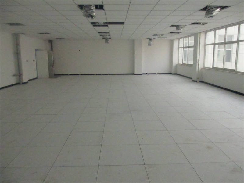 天元防静电地板,全钢通风防静电地板厂家拥有先进的设备