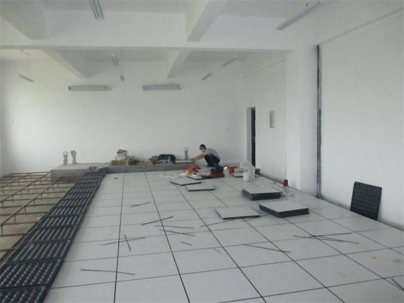 乳山防静电地板三防抗静电地板支持拿样