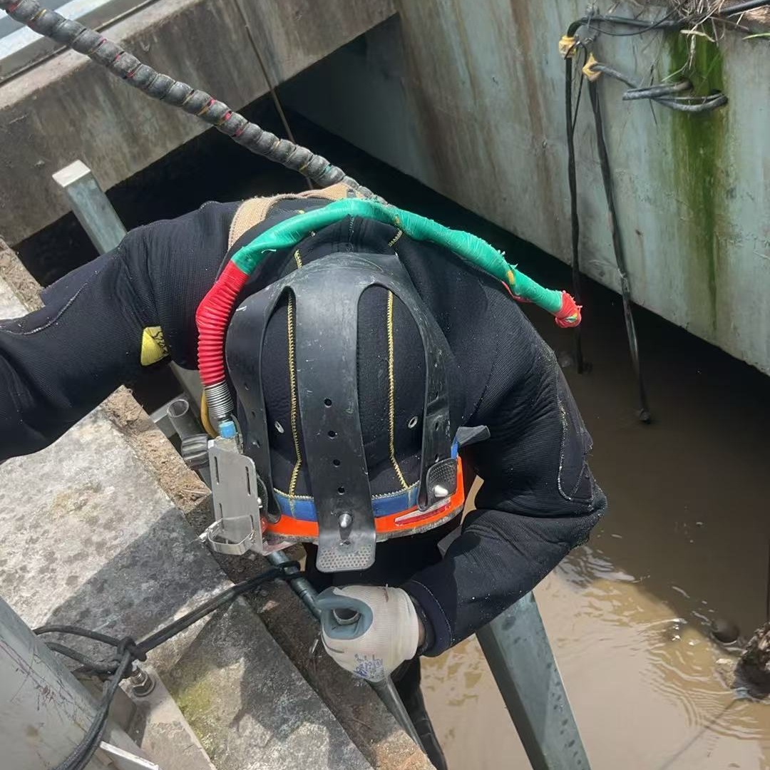 水下水下堤坝修复价格透明