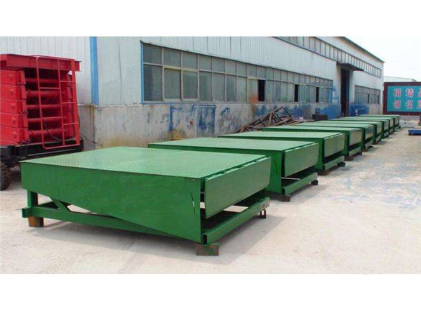 重庆无机房电梯价格