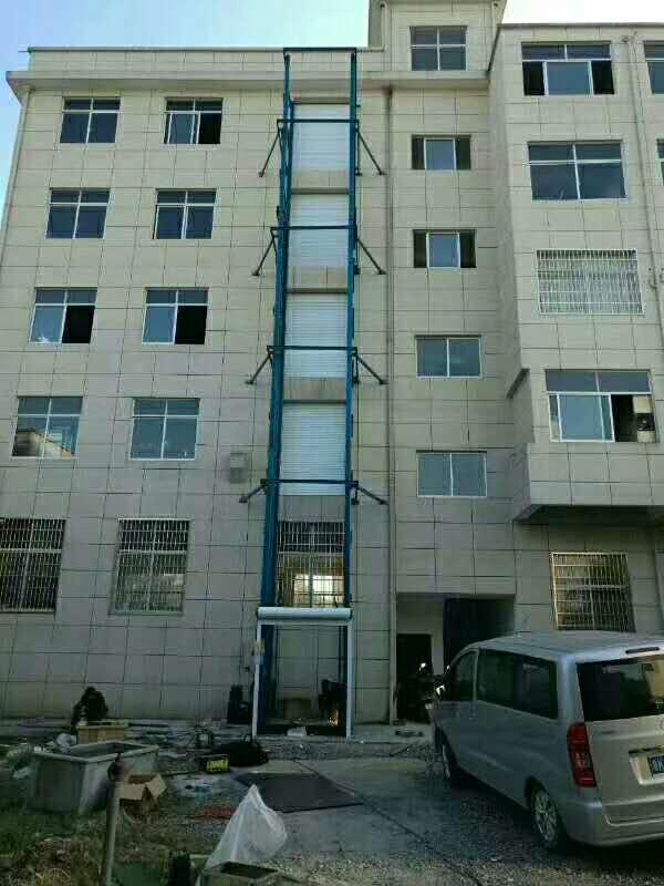 淮安导轨升降货梯厂家现货