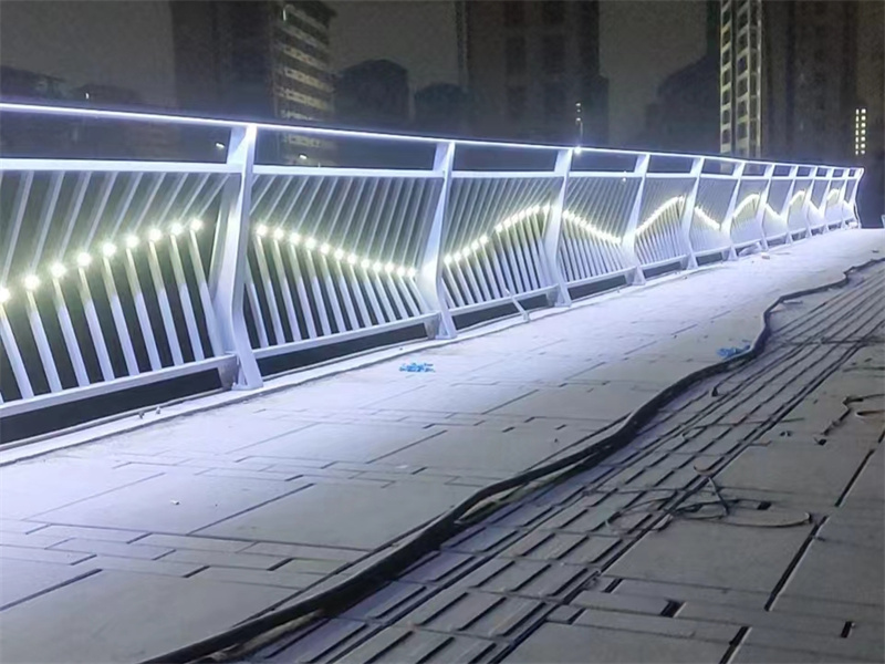 灯光护栏正规厂家核心技术