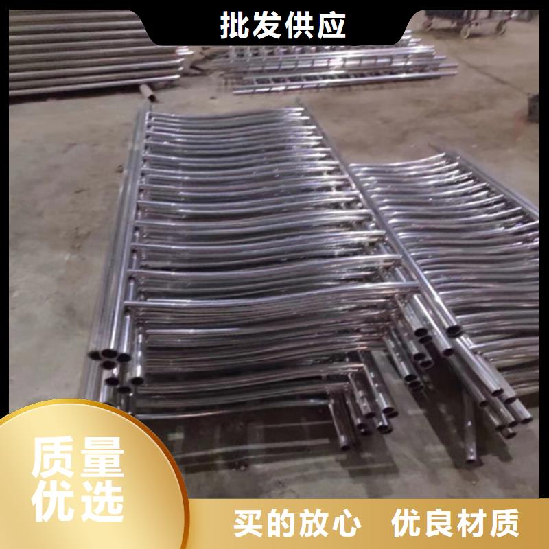 防撞护栏复合管防撞栏杆适用范围广本地厂家