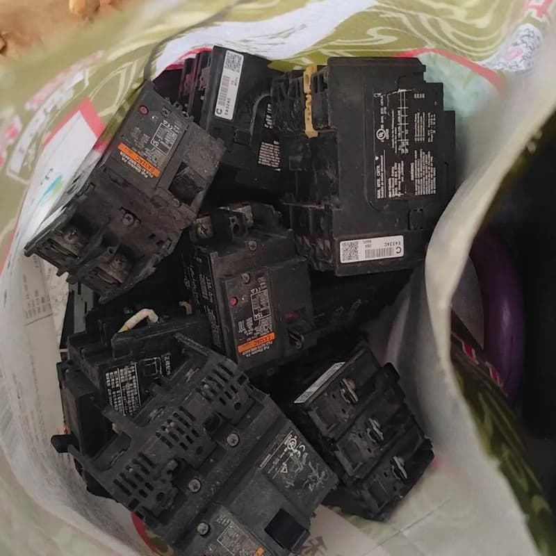 合水办公室设备回收台式机回收免费估价