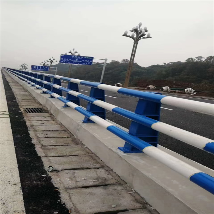 桥梁钢材防撞护栏来样加工款式新颖