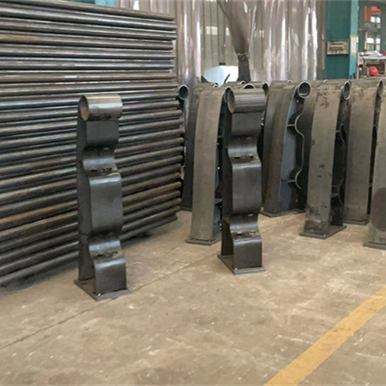 护栏,热镀锌立柱支持定制