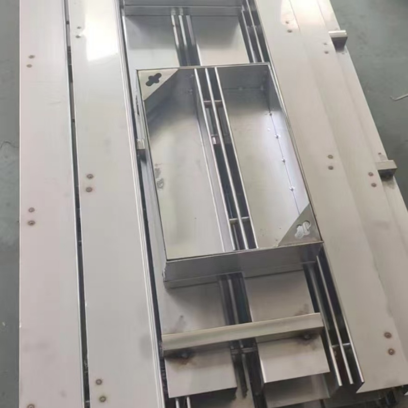 重庆铺砖不锈钢井盖质量放心