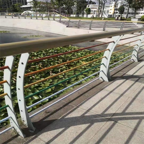 菏泽鄄城双横梁防撞栏杆供应商