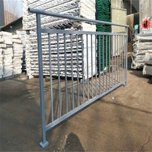 三横梁防撞栏杆厂家订制严选好货