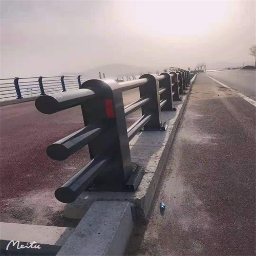 护栏天桥护栏栏杆商家直供品质保障价格合理