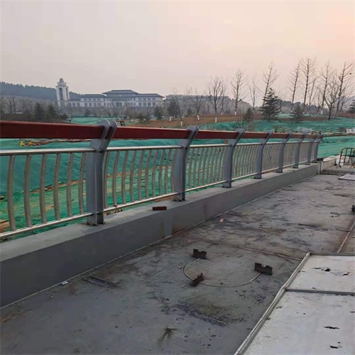 护栏桥梁防撞栏杆立柱专注细节更放心辖区内厂家