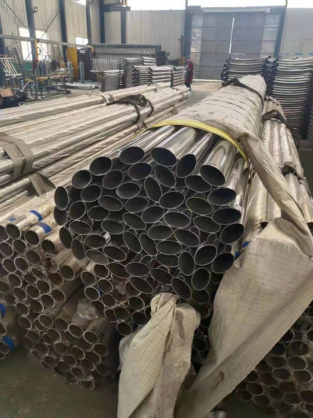  不锈钢复合管厂家采购质量优价格低