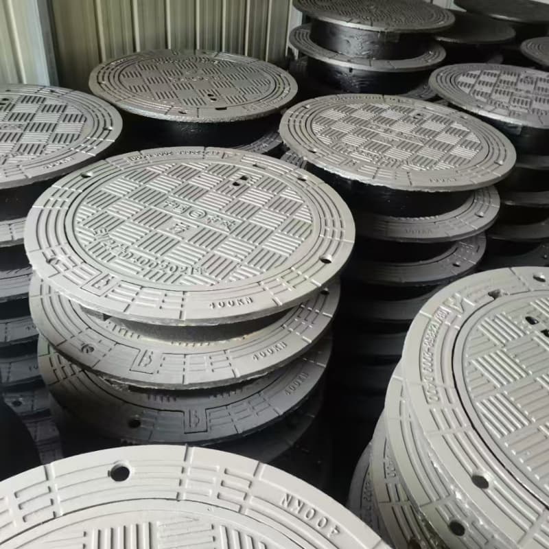 球墨铸铁井盖人行道专用井盖款式新颖