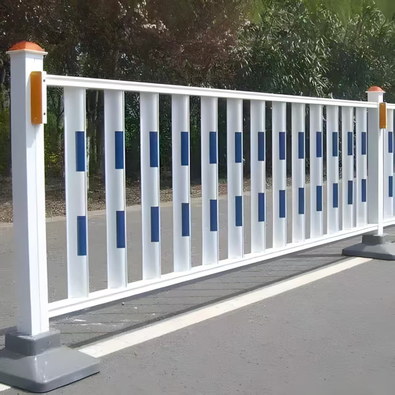 万宁市交通护栏围栏性价比高