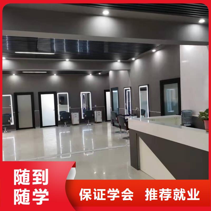 咸宁美发培训学校焊工焊接培训学校哪家好校企共建