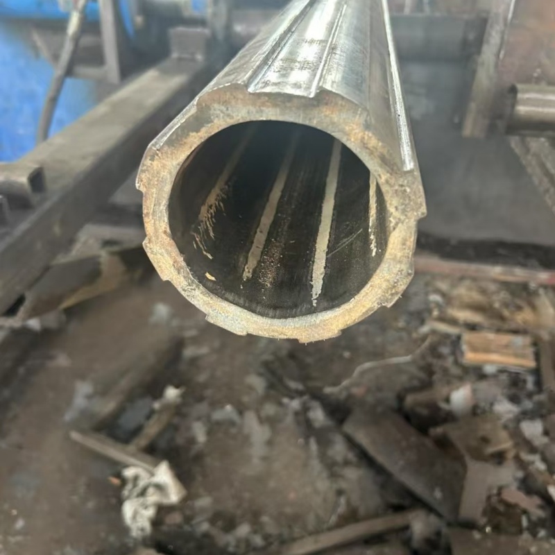 乌海鸭蛋圆镀锌管厂家低价批发