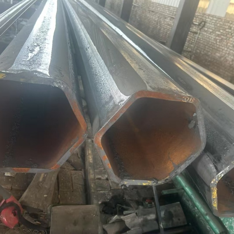 304不锈钢大口径六角管来图定制当日价格