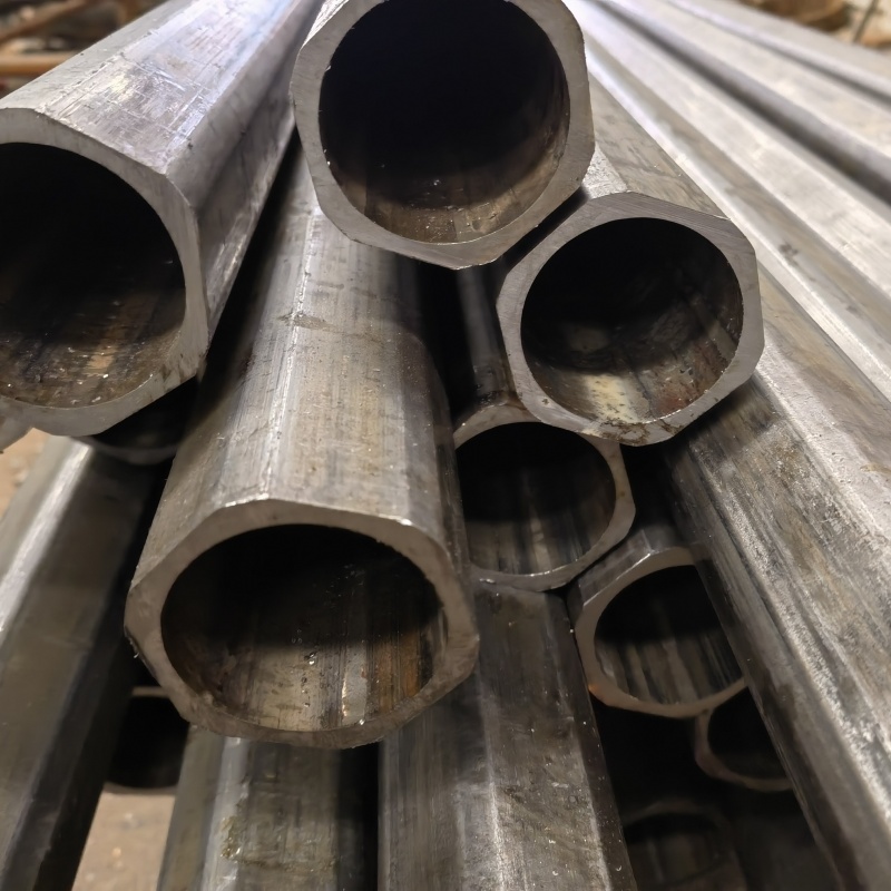 异型管316L不锈钢鸭蛋圆管好产品价格低真实拍摄品质可靠