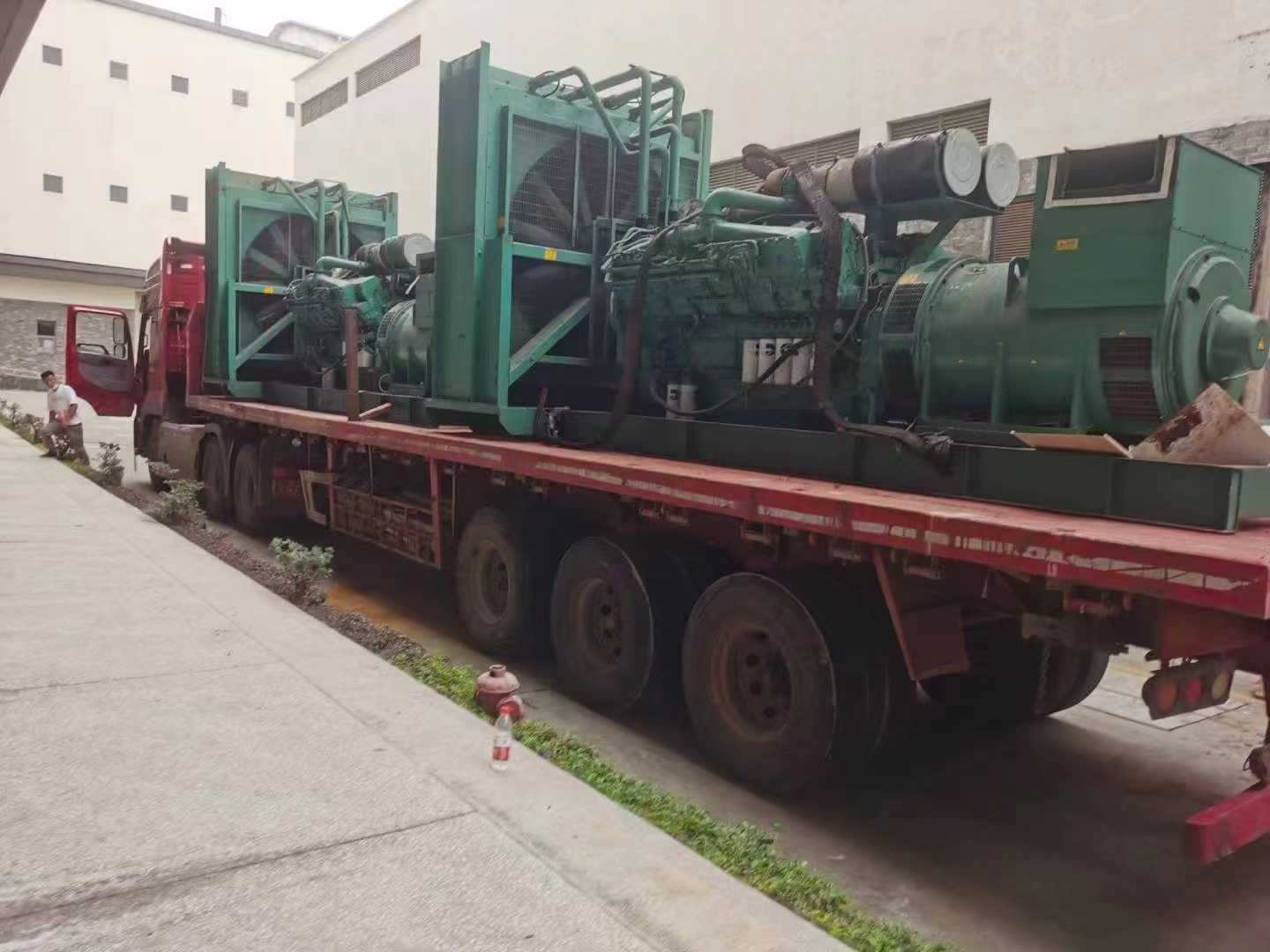 平乡专业出租发电机电话本土制造商