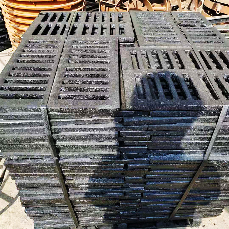 自贡市300*300方形铸铁井盖厂价优惠