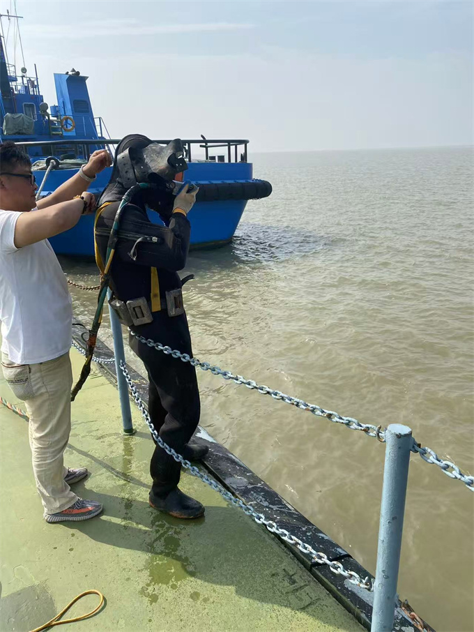 聊城钢围堰清泥封底欢迎来电