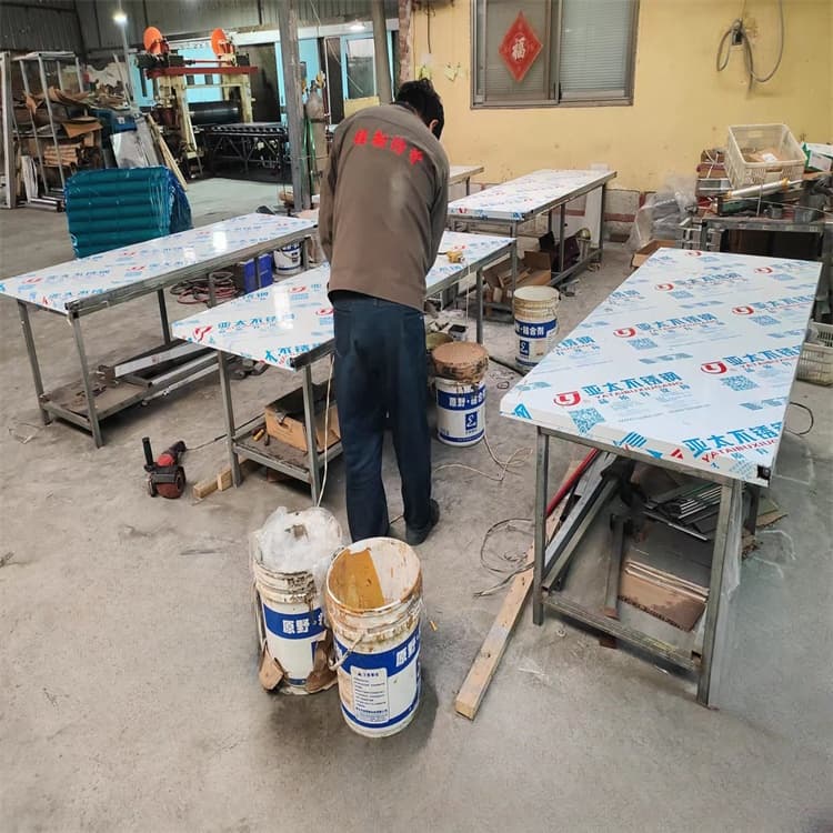 平开铅门批发_宏兴射线防护工程有限公司辖区内制造商