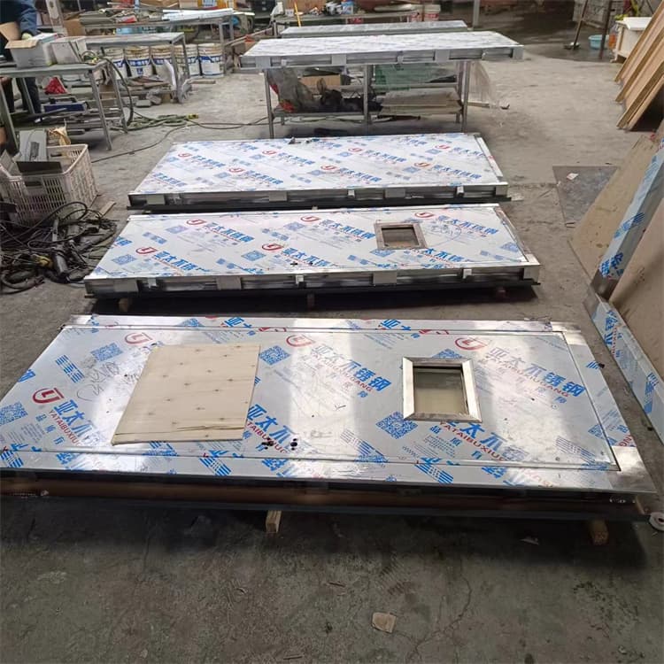 柳州柳南防辐射电动铅门-防辐射电动铅门规格全