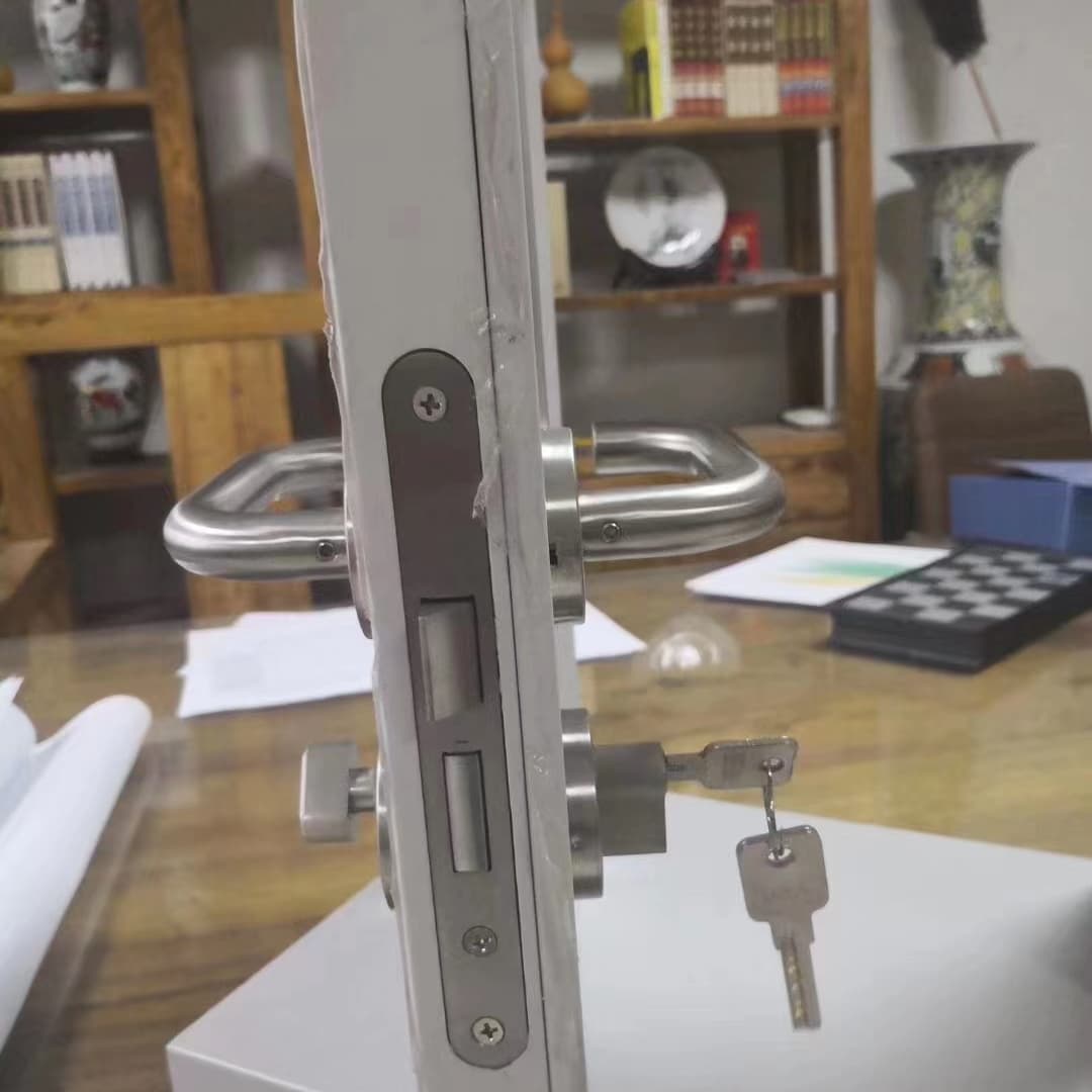 琼山铅门放射防护铅门快速物流发货