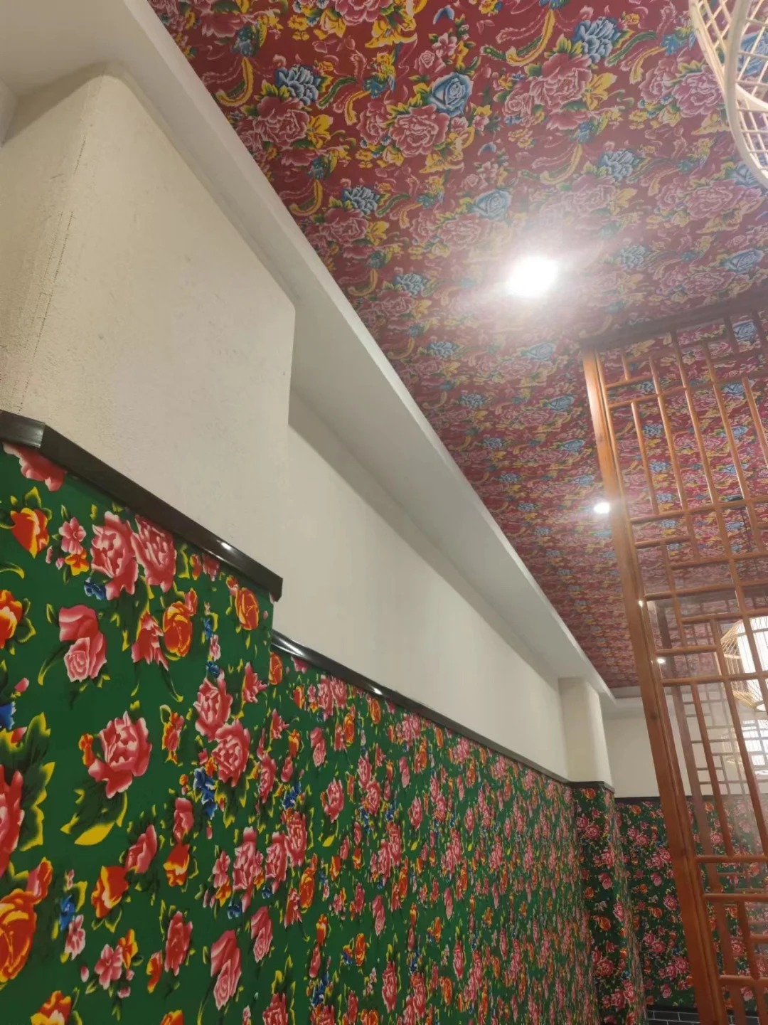 云南楚雄仿泥巴稻草漆，民宿改造，美丽乡村，仿夯土漆厂家定制