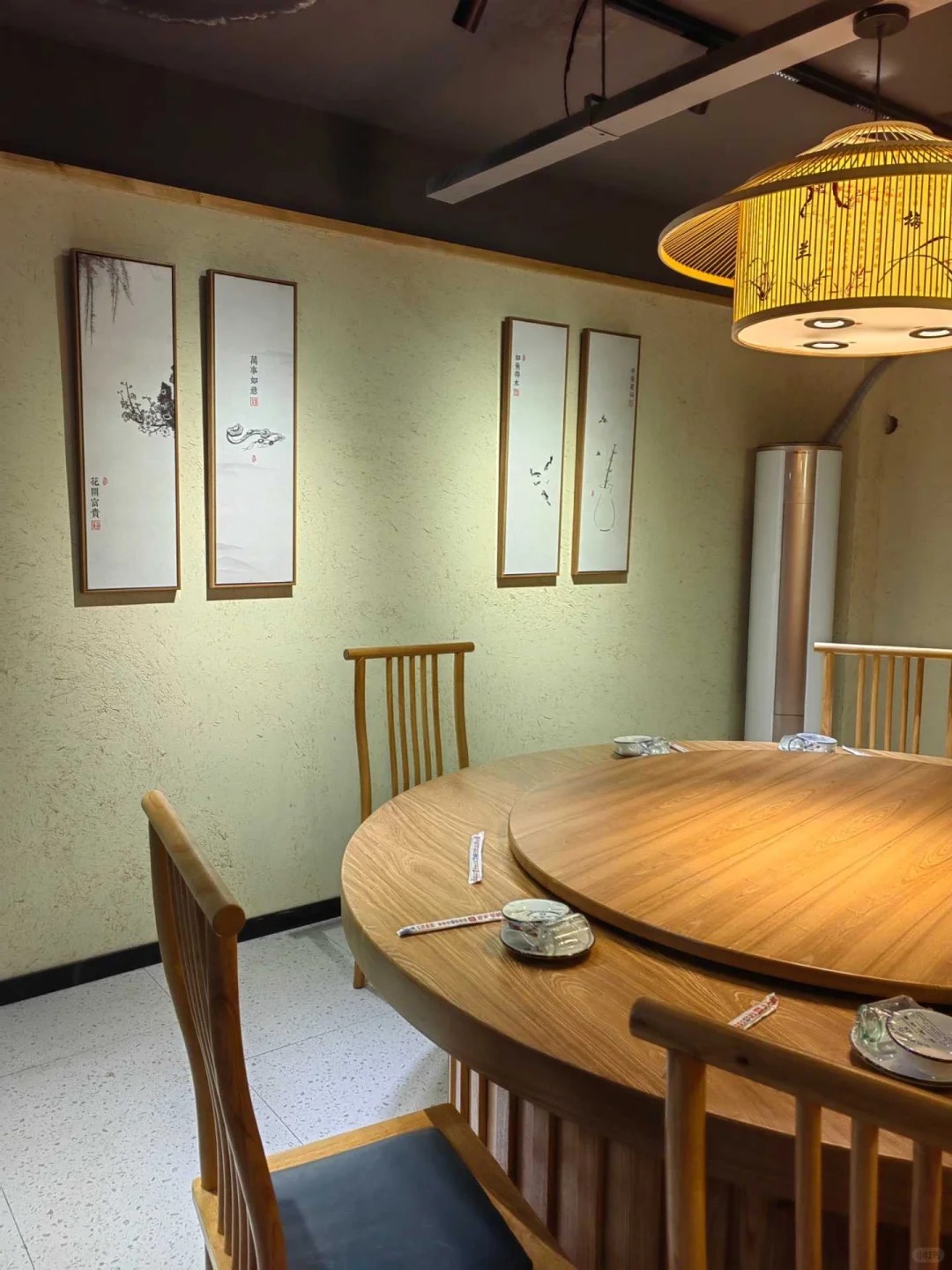 甘肃庆阳农家小院，乡村建设，民宿改造，仿夯土肌理漆施工厂家