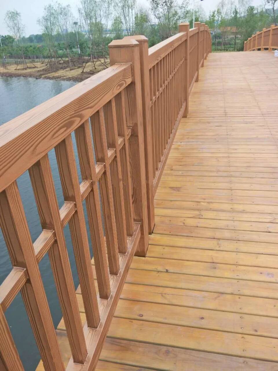 山东烟台仿木纹漆厂家电话#廊架长廊#凉亭花架#栈道护栏