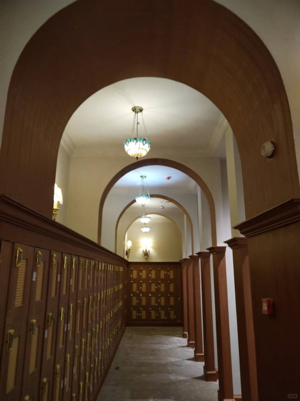 坡头木纹漆_矩管木纹漆精工制作