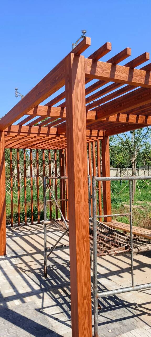 栈道护栏木纹漆批发价格#方钢圆管#长廊护栏#园林建筑现货采购