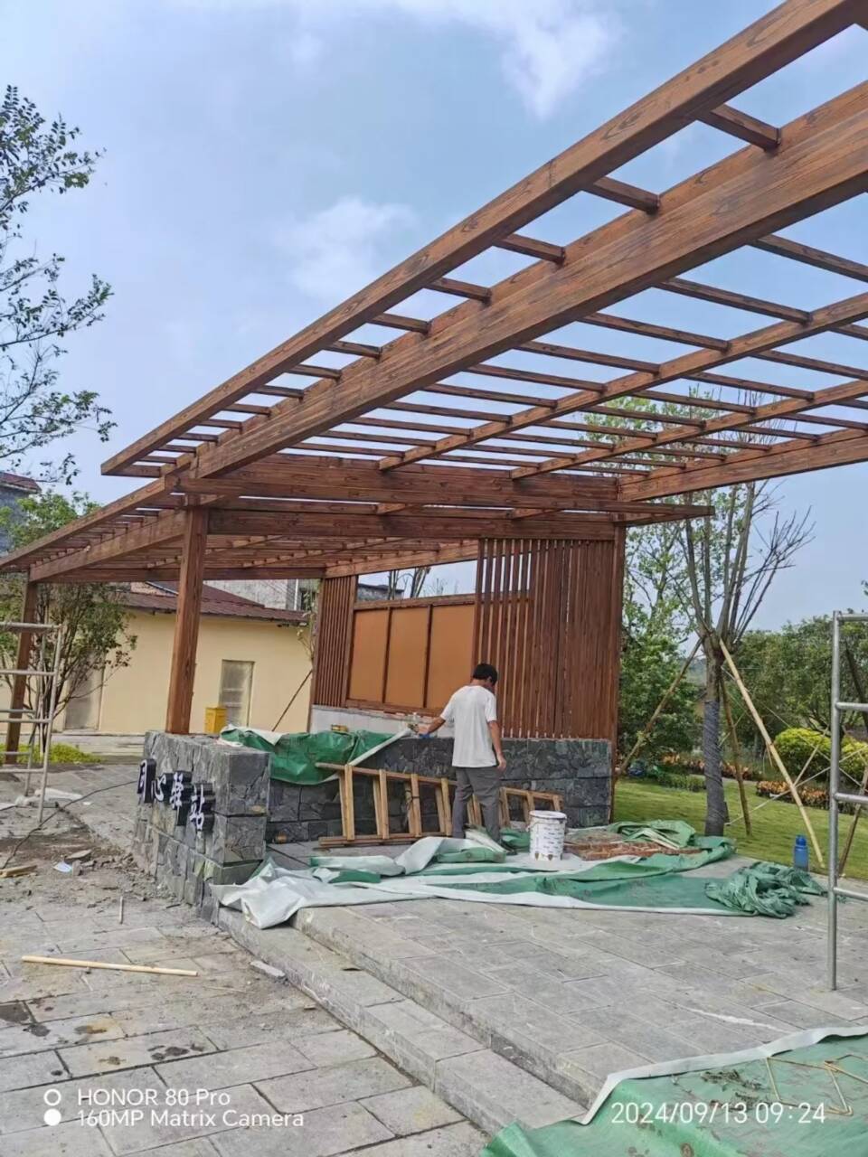 河南漯河铝合金木纹漆批发厂家#廊架长廊#凉亭花架#栈道护栏