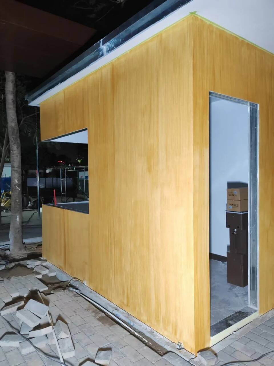 仿木纹漆厂家施工#方钢圆管#长廊护栏#园林建筑