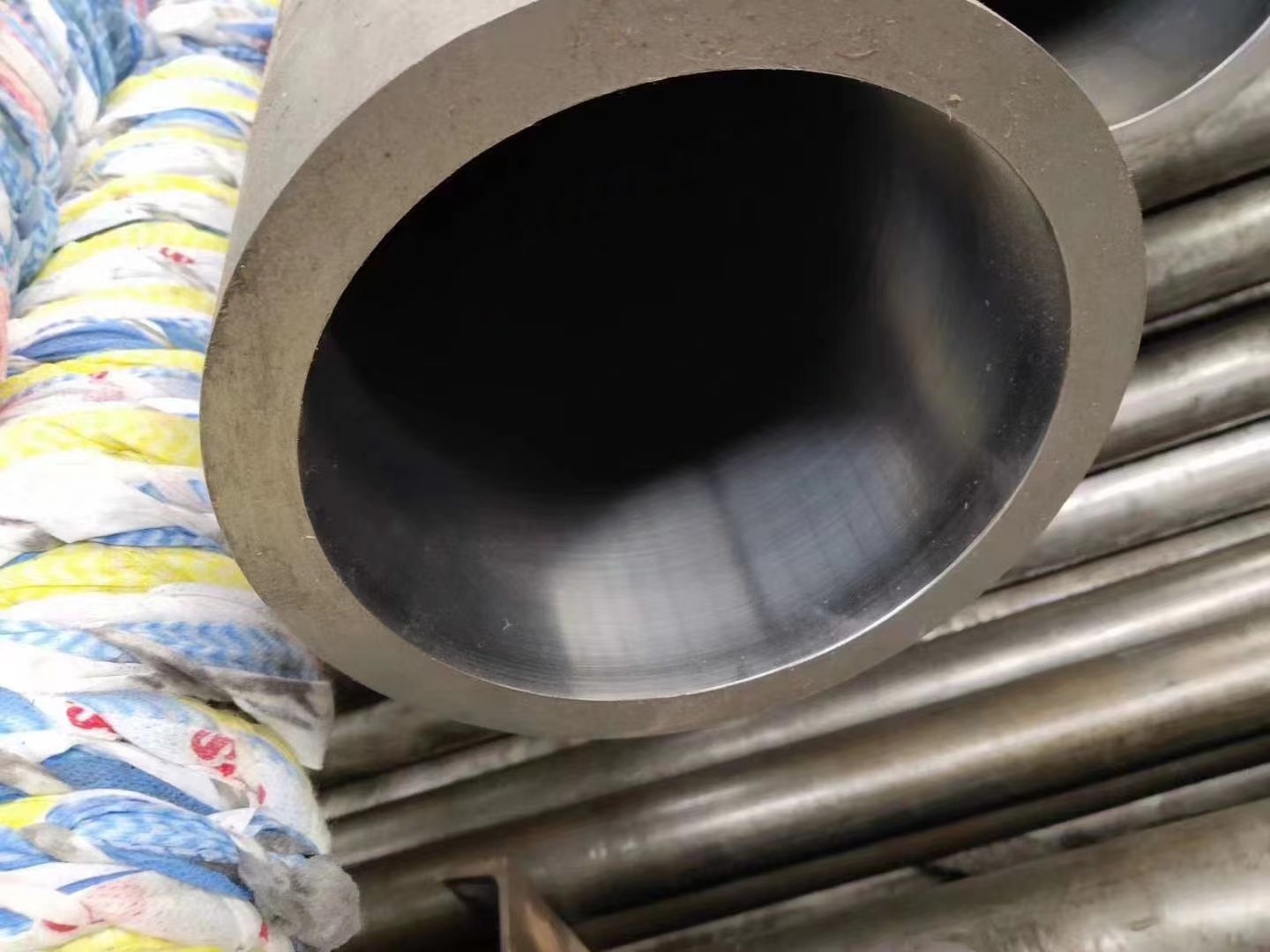 那曲12cr1movg高压无缝钢管型号齐全