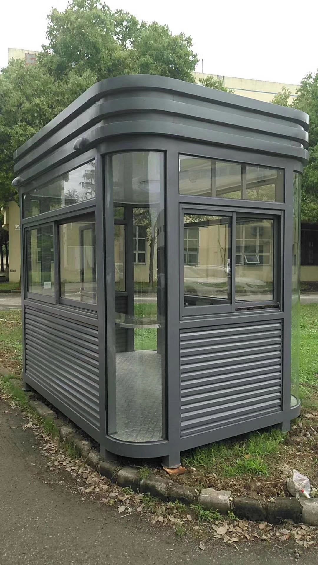 南京岗亭公园移动卫生间严格把控每一处细节