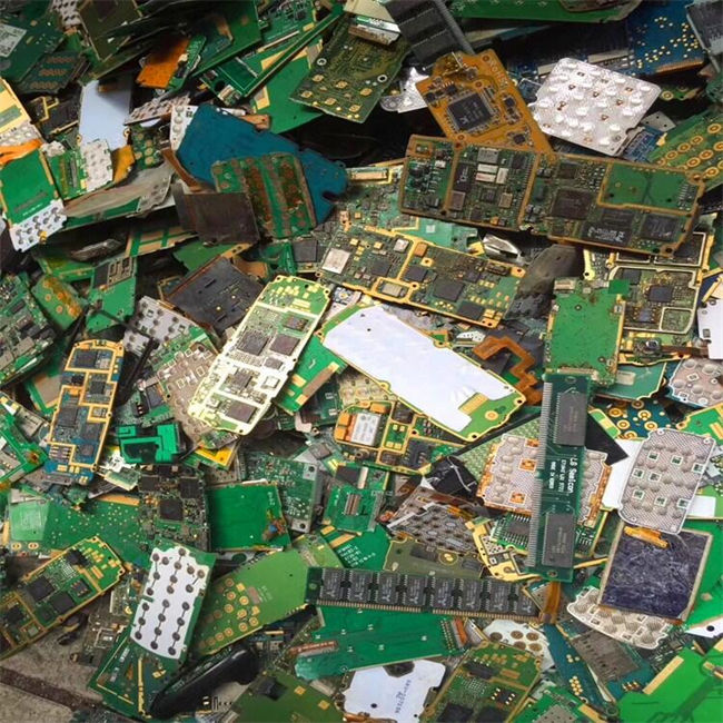 漳州电路板太阳能光伏板回收服务好