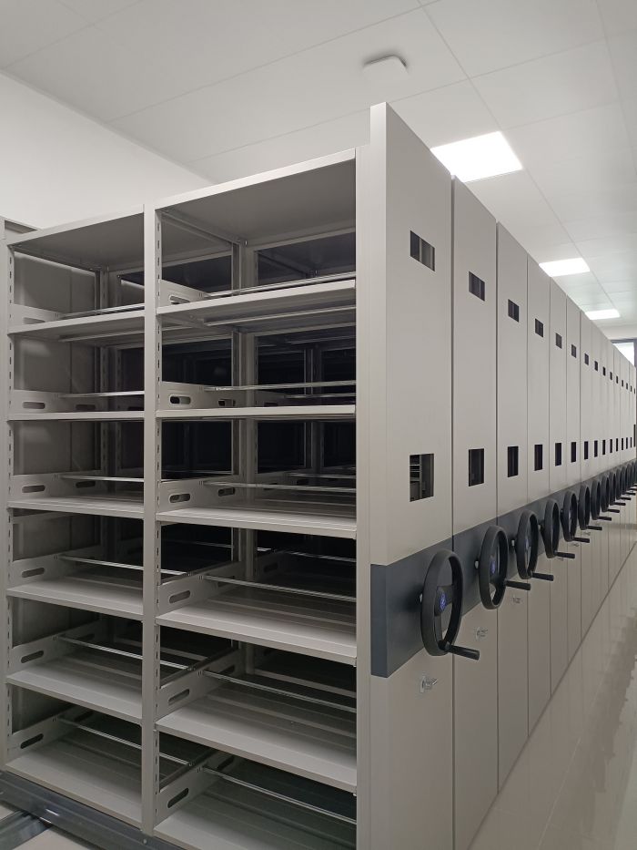 客户满意【世晔】贵阳移动式密集档案橱