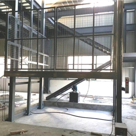 娄底货梯移动升降机产地直供